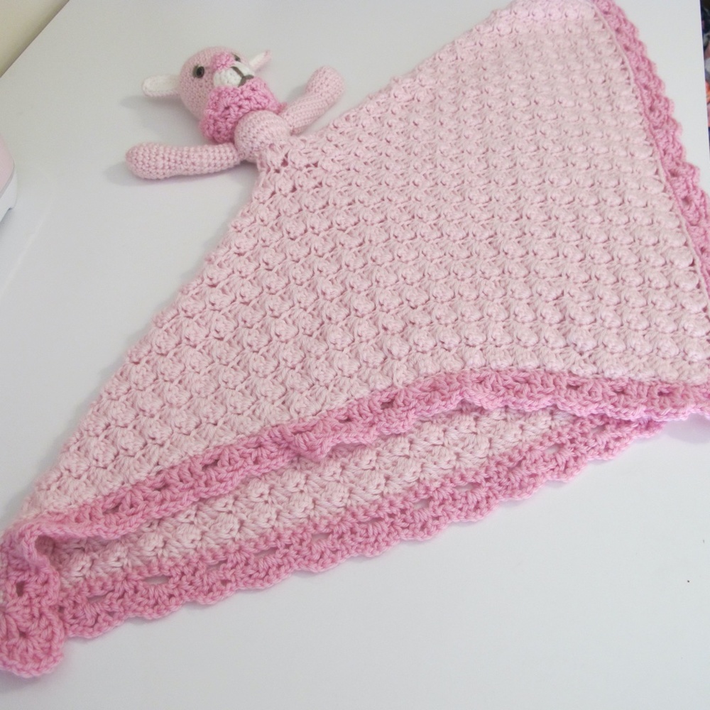 Newborn baby pink crochet lovey blanket 28" x 31"  EUC - Picture 4 of 5